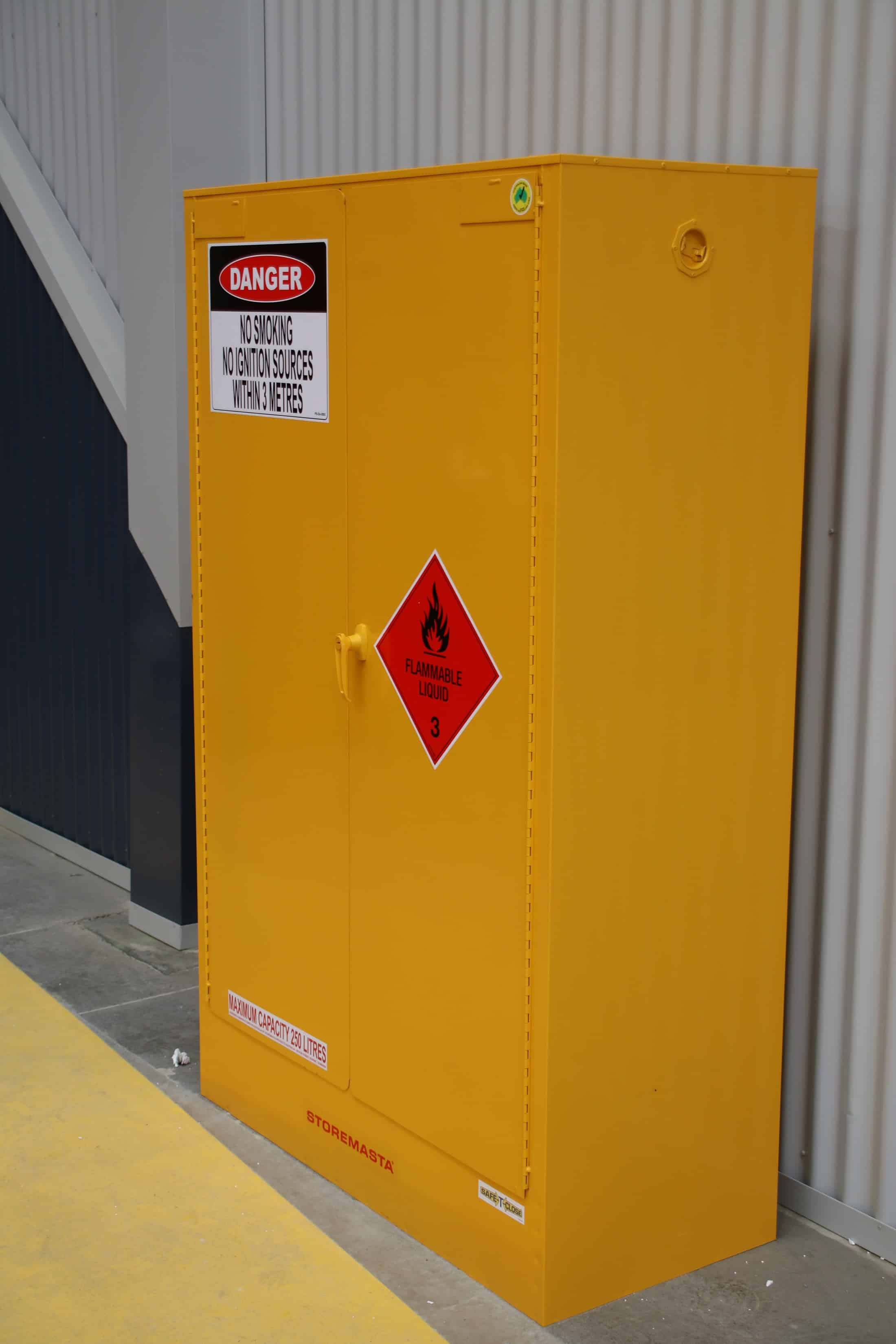 Setting up an efficient indoor flammable liquids store